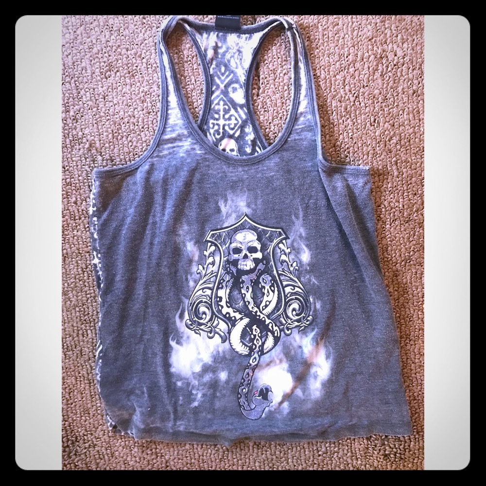 Harry Potter Universal Studios tank top! 🐍